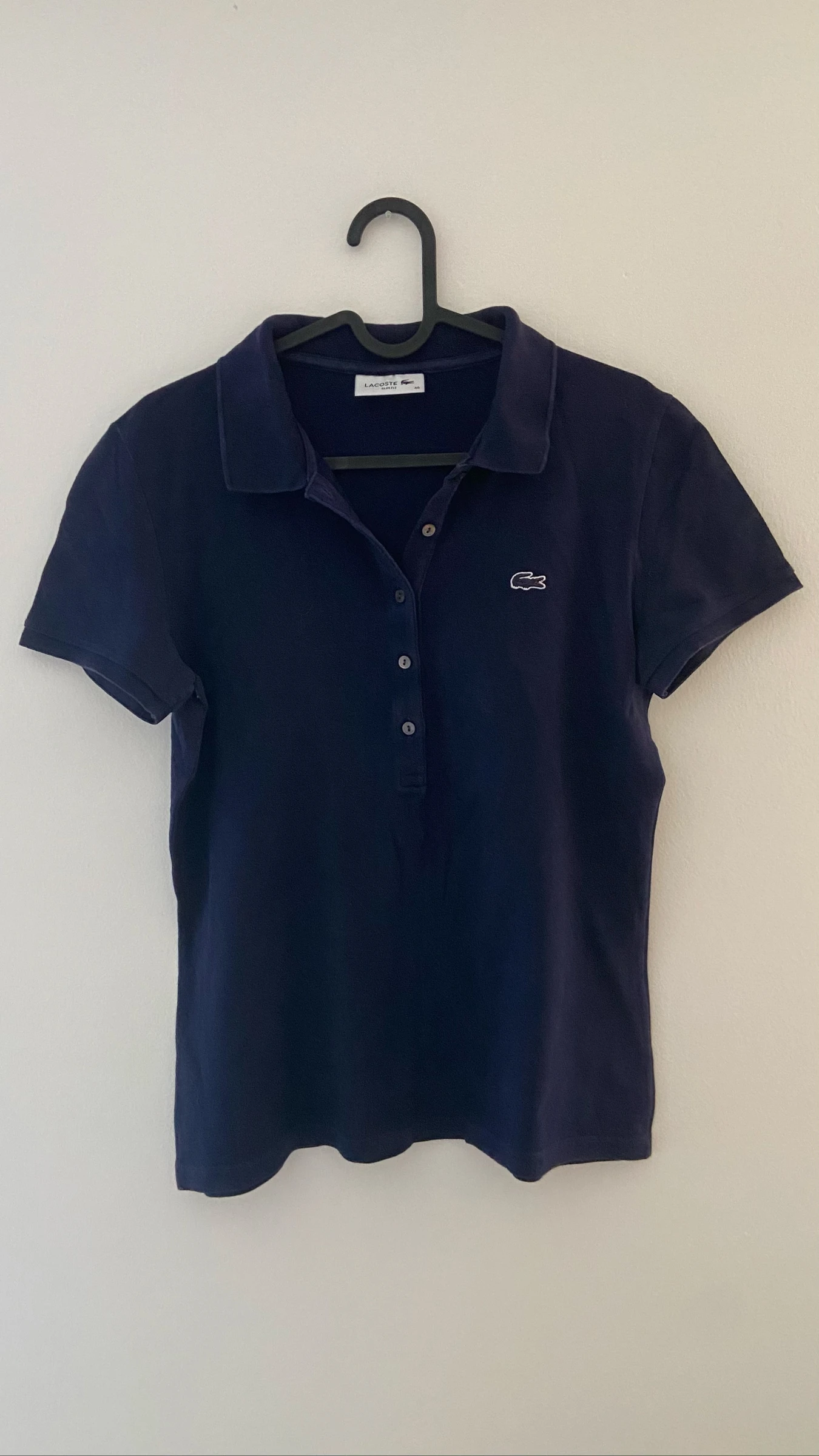 Polo Lacoste bleu marine coupe slim fit Neuf